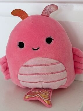 Squishmallows Simone the Shrimp 4” Plush toy Sea Life Squad Spring 2022